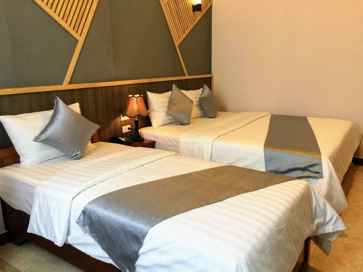 Na Nue Hotel โฮจิมินห์ซิตี้ ภายนอก รูปภาพ