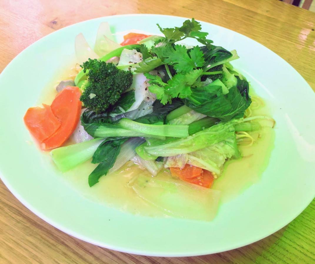 Na Nue Hotel โฮจิมินห์ซิตี้ ภายนอก รูปภาพ